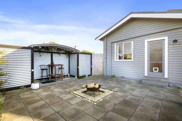 8 Miller Street Green Island_17