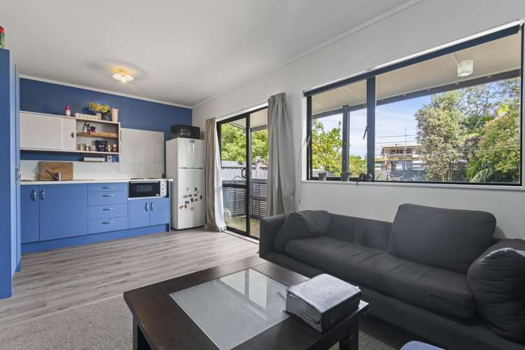 10 Denbigh Place Awapuni_12