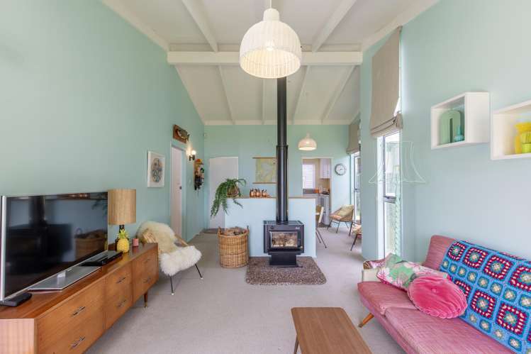 2/435 State Highway One_5