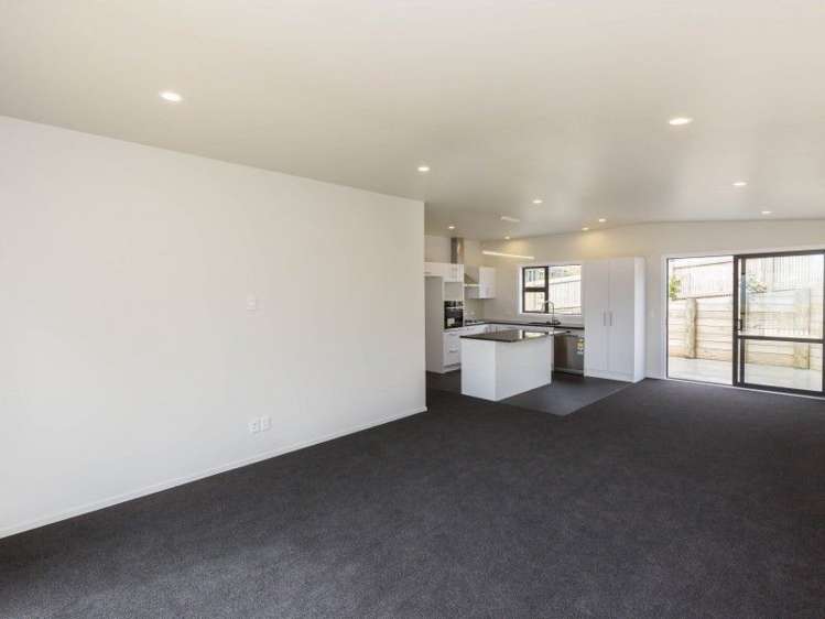 23 King Charles Drive Kingsley Heights_9