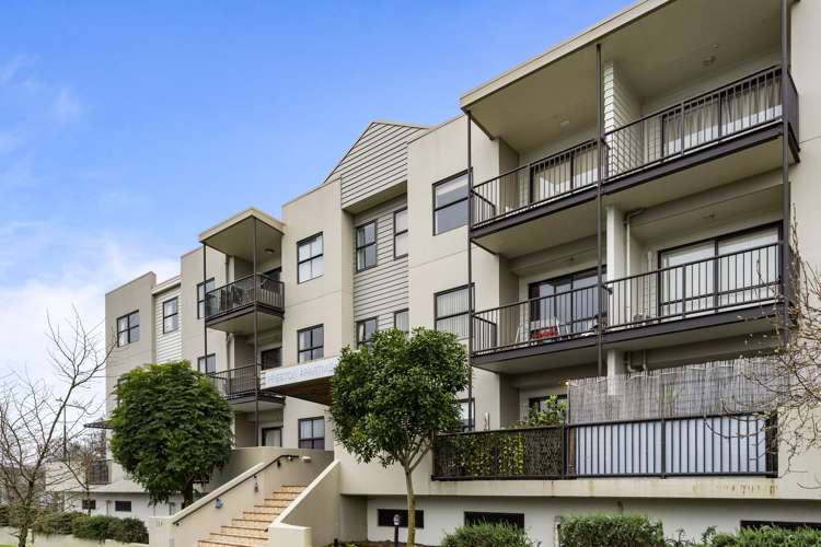 11/124 Stancombe Road Flat Bush_11