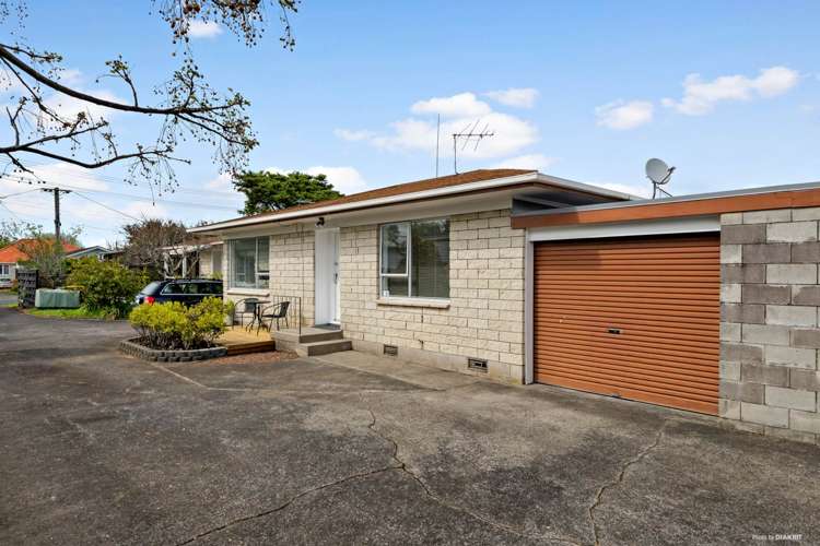 2/37 Eversleigh Road Belmont_16