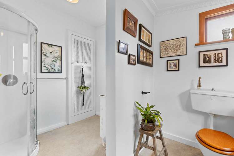 24 Dillons Point Road Islington_18