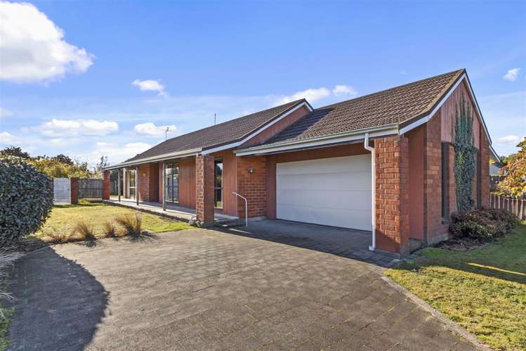 16 Heathglen Avenue Parklands_1