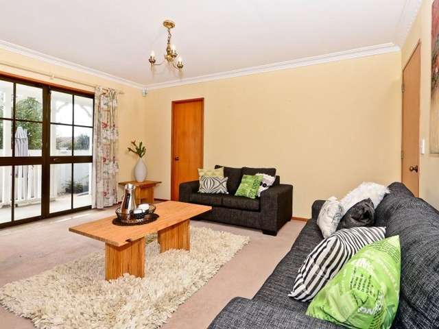 1 Epsom Place Chartwell_4