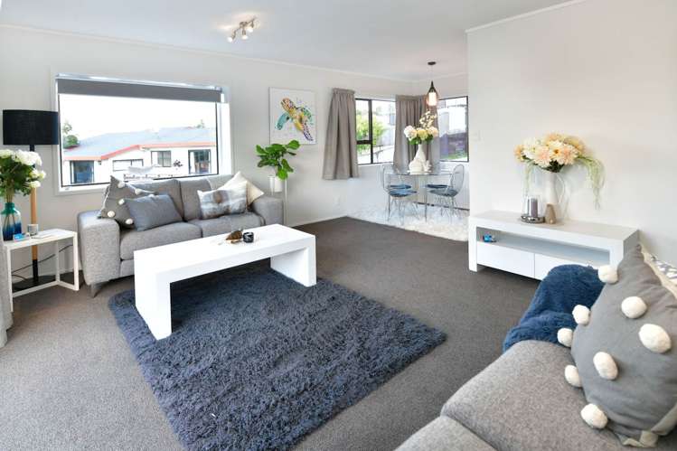 8 Waiora Road Stanmore Bay_14