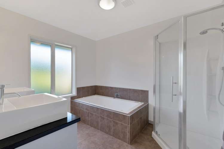 20 Camwell Park Flaxton_23