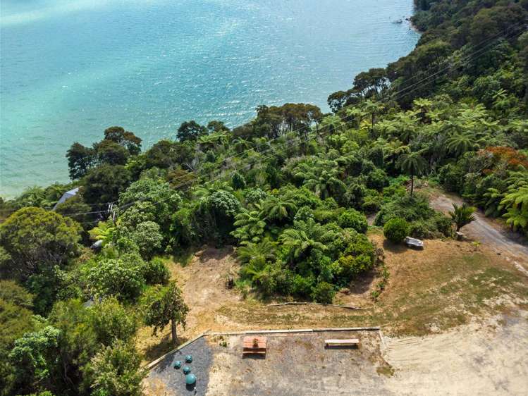 126 Moetapu Bay Road Anakiwa and Surrounds_16