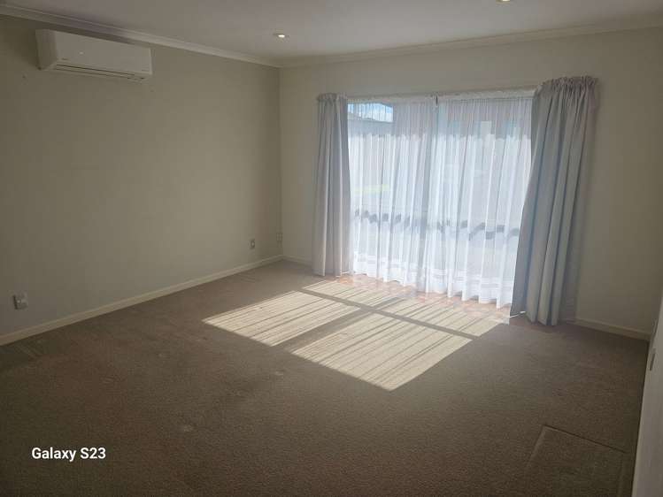 11 Ballydonegan Rise East Tamaki_6