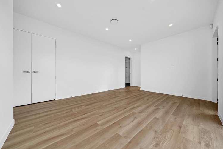 28 Korowhiti Road Clarks Beach_10