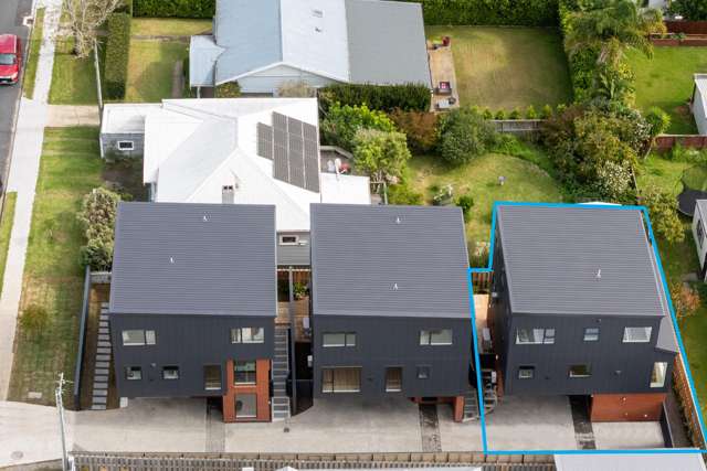 16A Egremont Street Belmont_2