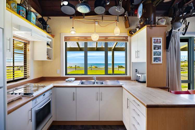 232 Colac Foreshore Road Colac Bay_17