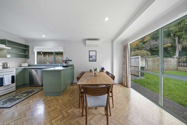 63/42 Main Road Tawa_4