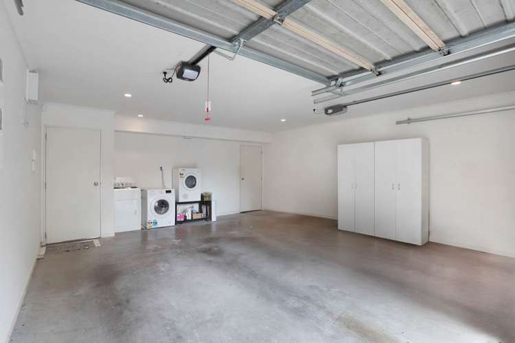 1 Stolford Crescent New Lynn_17