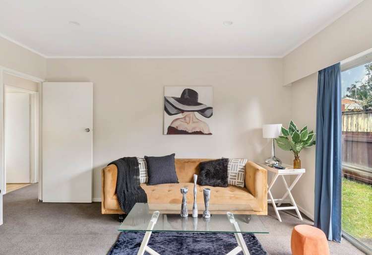 3/94 Beaumonts Way Manurewa_4