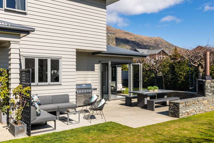 9 Bridesdale Drive Dalefield/Wakatipu Basin_32