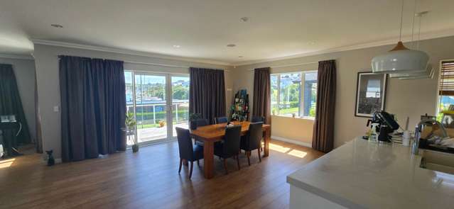 Pinecrest Drive Gulf Harbour_1