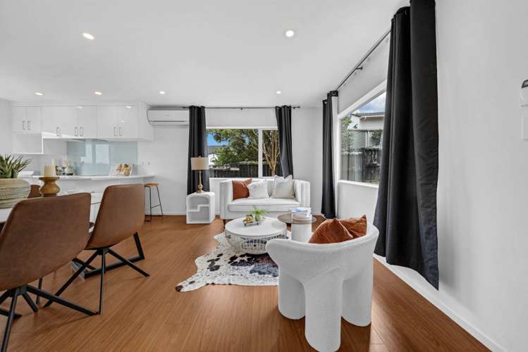 13A Gosford Drive Botany Downs_6