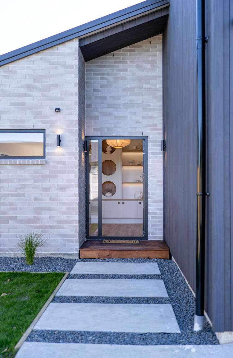 10E Bourke Drive Cambridge_22