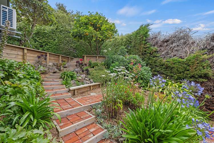 76 Huntsbury Avenue Huntsbury_23