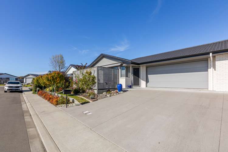 27/36 Henry Russell Estate Waipukurau and Surrounds_11