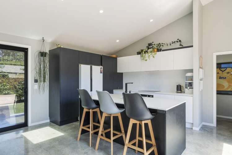 1 Armstrong Avenue Waitara_9