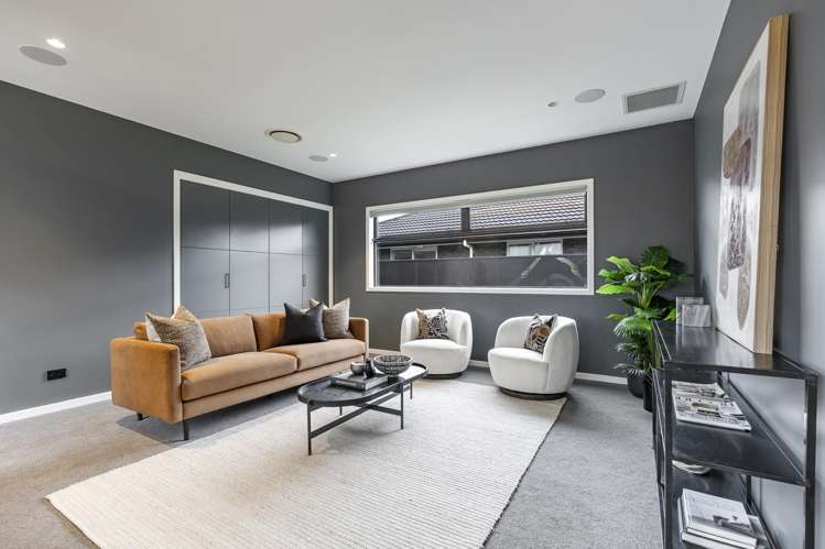 28 Honeyfield Drive Whalers Gate_15