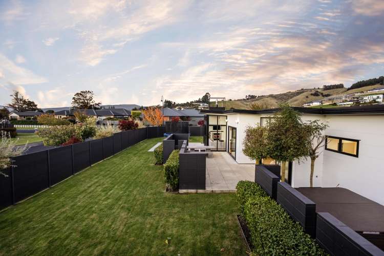 20 Heathfield Drive Mosgiel_38
