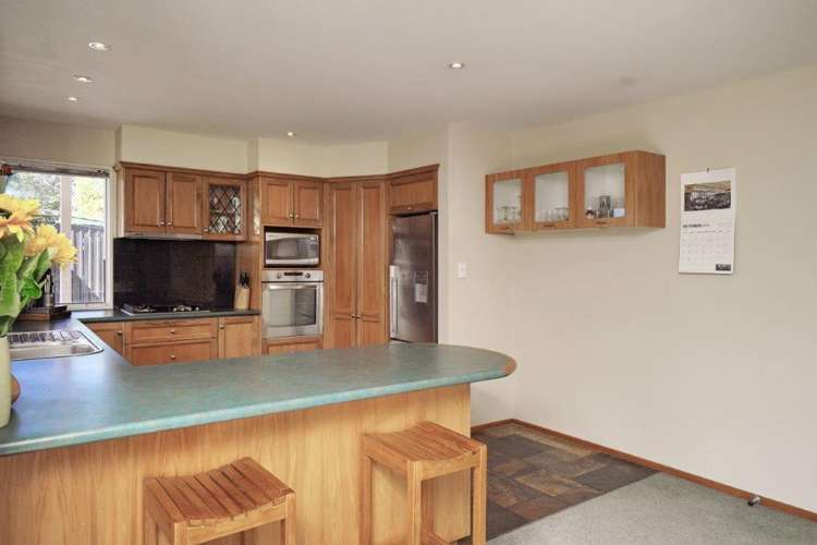 19 Littles Lane Woodend_14