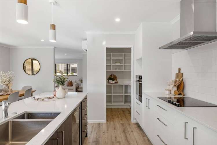 13 Tarata Place Owhata_7