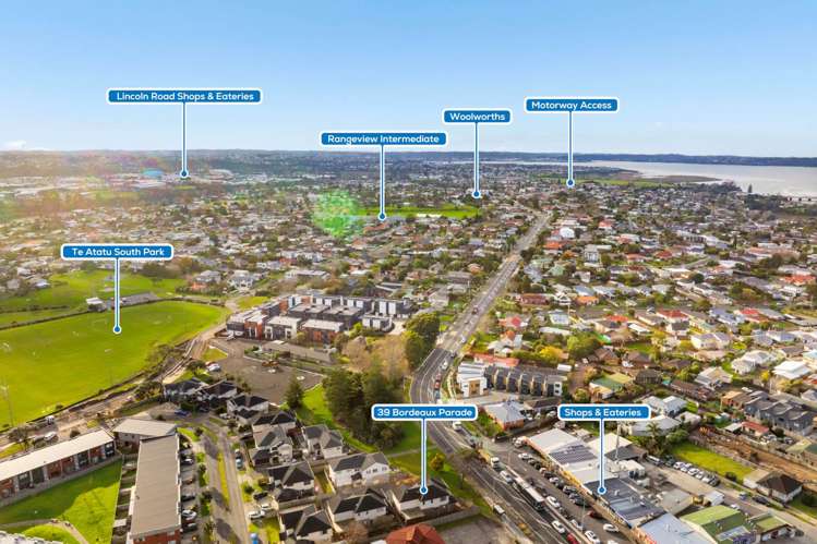 39 Bordeaux Parade Te Atatu South_26
