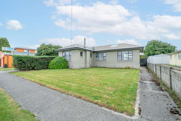 65 Main Street Mataura_17