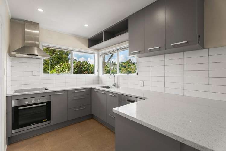 2/71 Bentley Avenue Glenfield_2