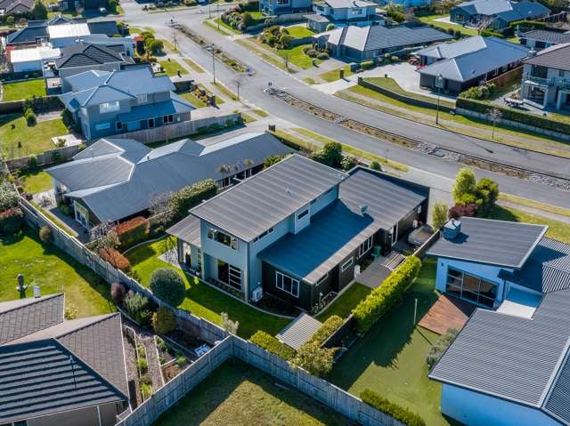 19 Ernest Kemp Rise Wharewaka_3