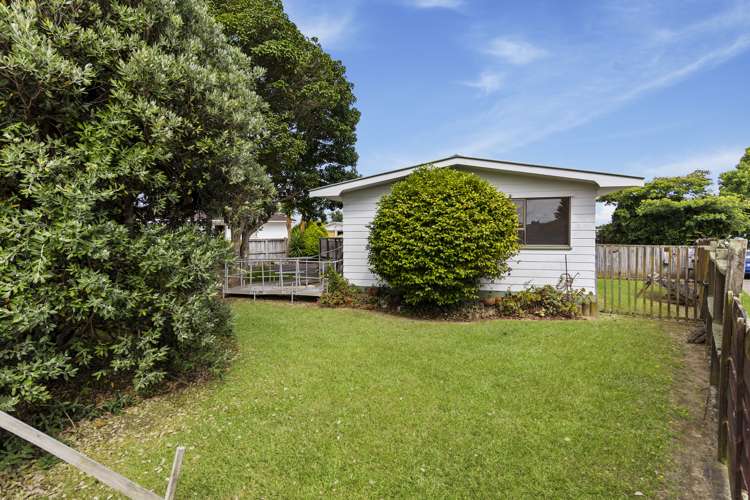 60 Hutchinsons Road Bucklands Beach_6