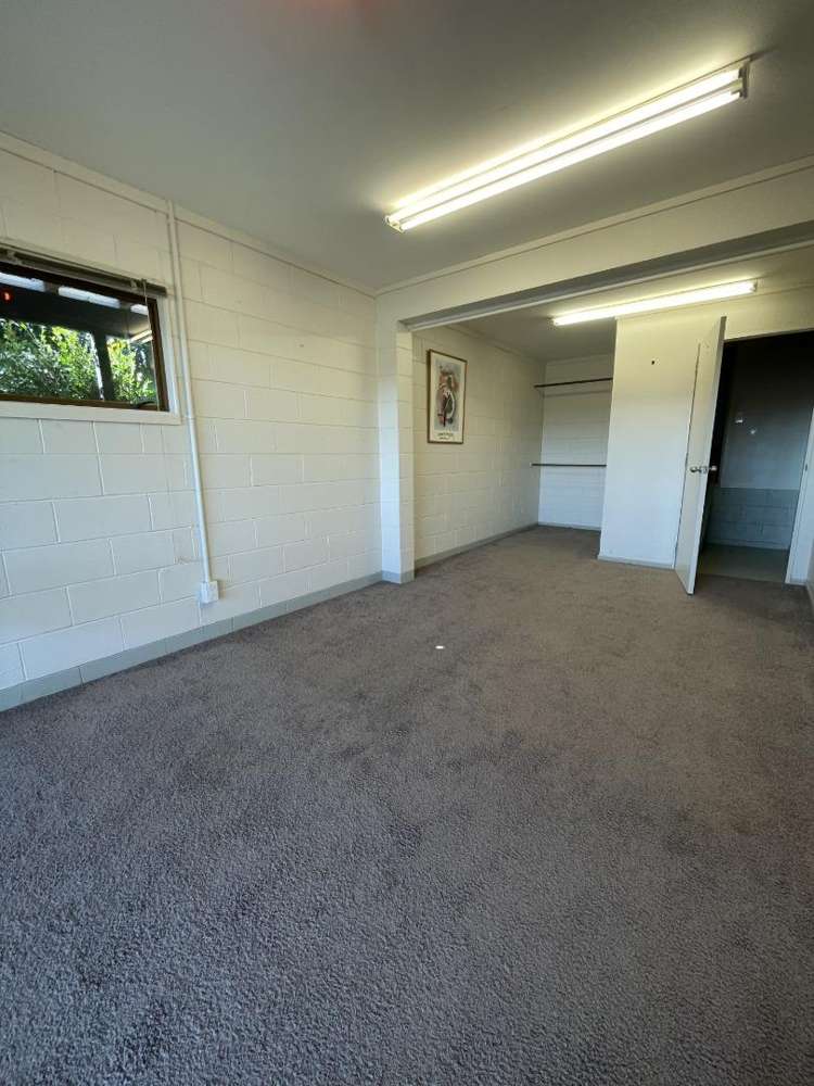 64 James Cook Drive 1185_13