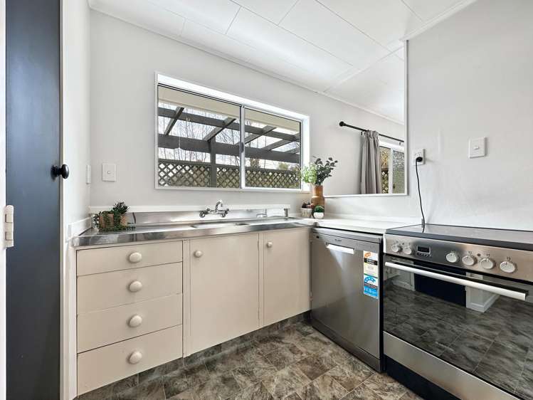 2/60 Kinloch Road Kinloch_5