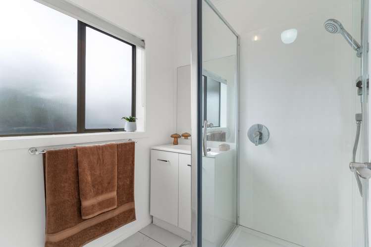 2/36 Trentham Road Papakura_9