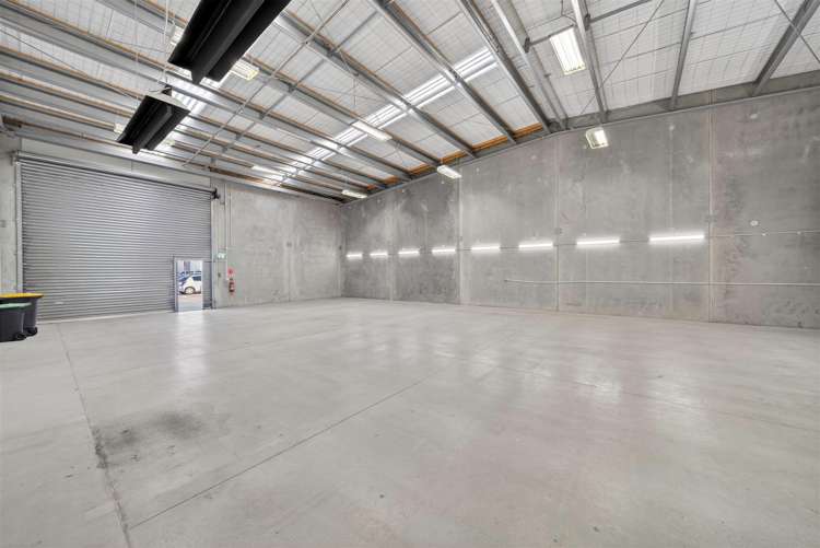 5/2 William Lewis Drive Sockburn_6