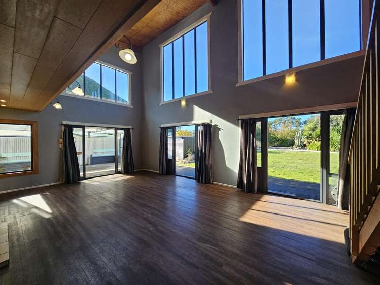 24 Ngaio Street Rarangi_2