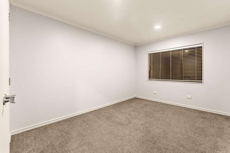 78 Corinth Grove Papamoa_18