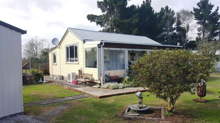 10/4963 Waimate Highway Glenavy_12