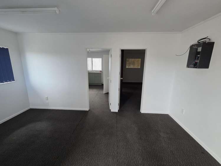 13 Kepa Road Ruakaka_4