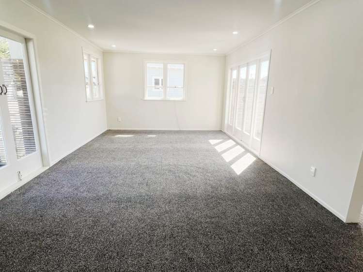 65 Woodside Road Massey_7