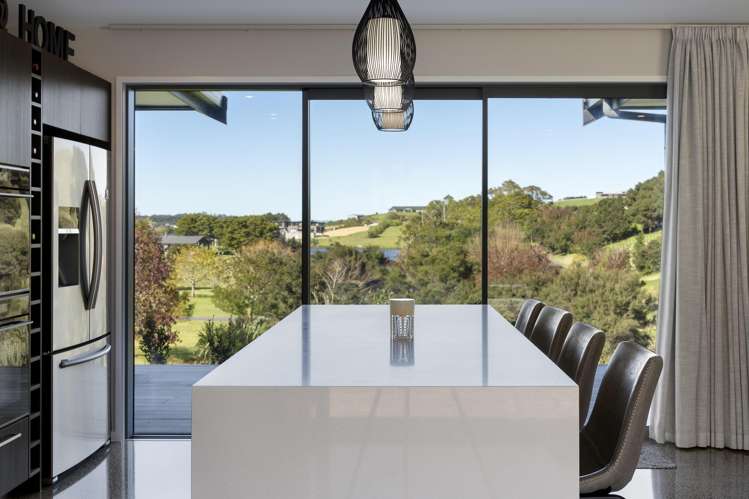 53 Robert Hastie Drive_2