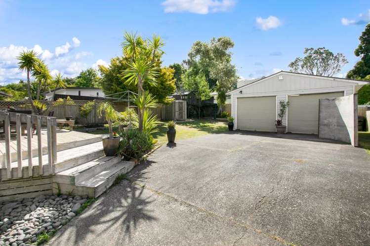 42 Hilling Street Titirangi_13