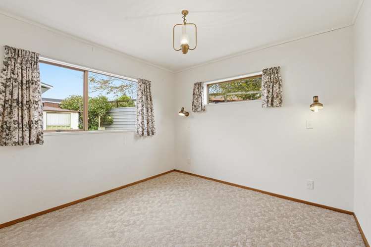47 Parkes Avenue St Johns Hill_9