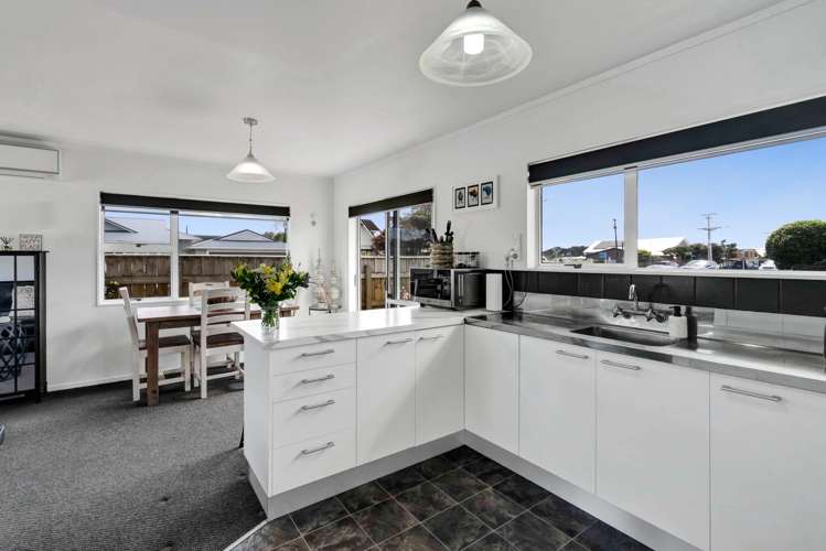 1/353 Saint Aubyn Street Moturoa_11