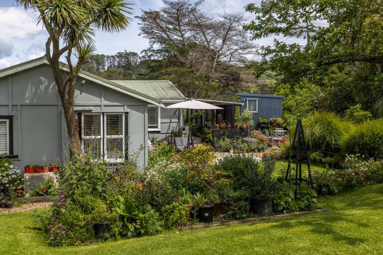 1 Crescent Road West Palm Beach_21