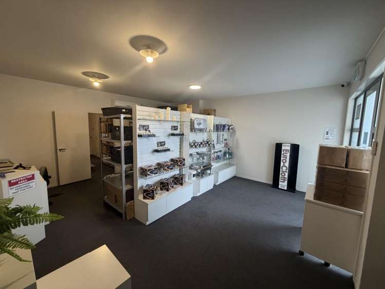 6 Enterprise Drive Henderson_6